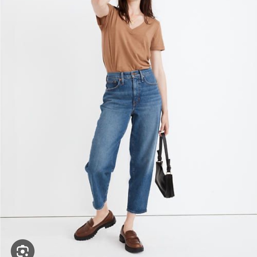 Madewell Petite Balloon Jeans in Ellisboro Wash